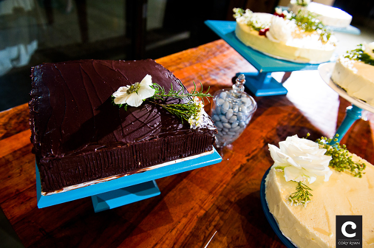 wedding cake assortment cluster