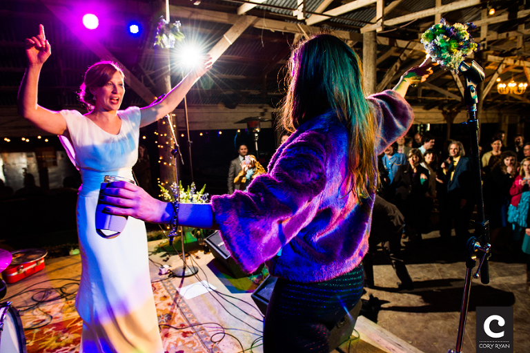 bouquet toss winner