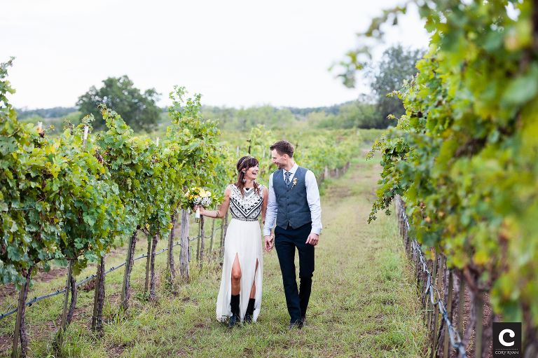 spicewood vineyards wedding
