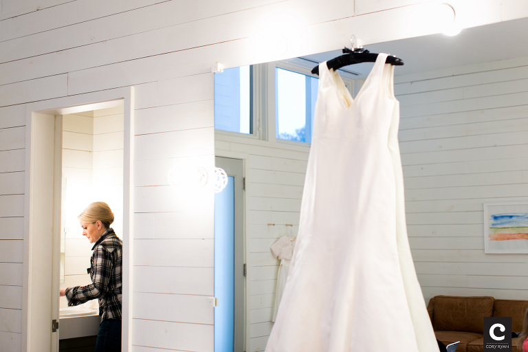 simple white wedding dress