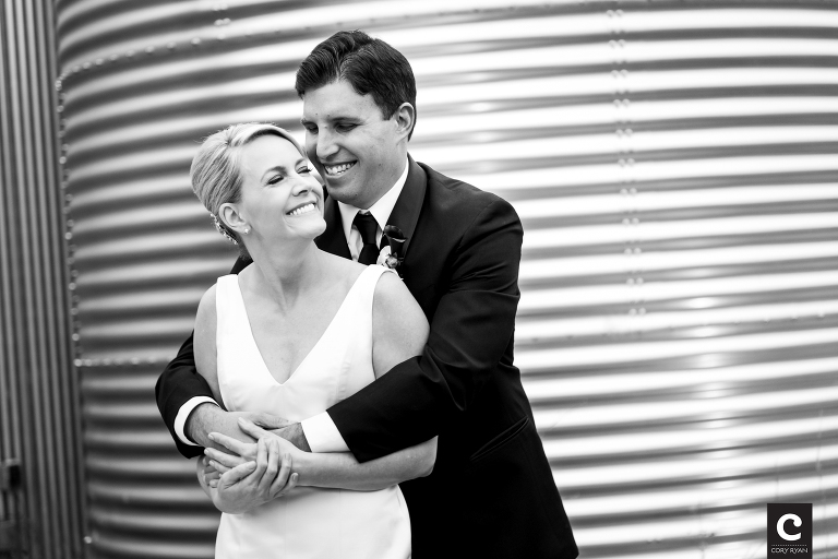 candid wedding photos