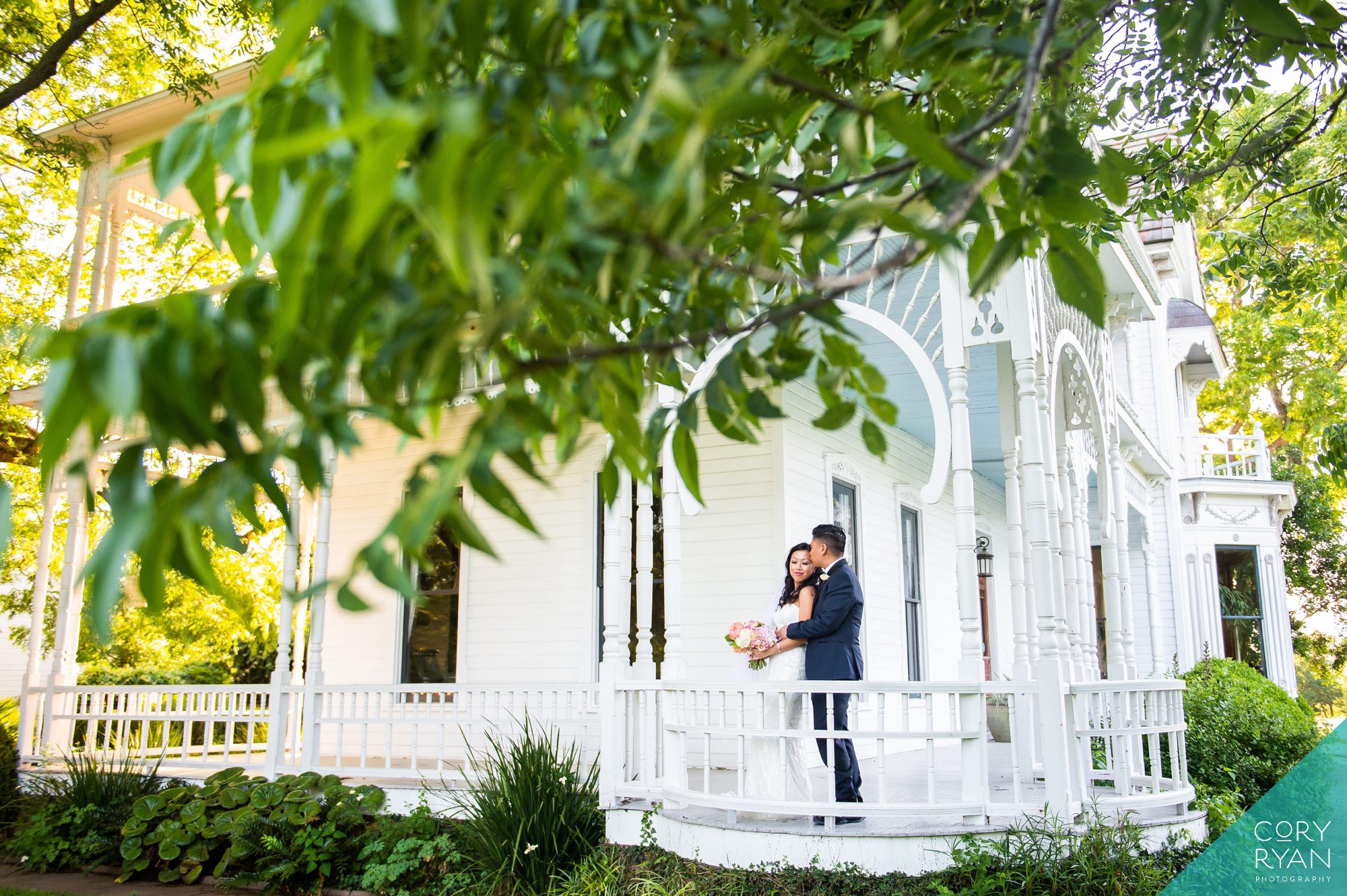 timeless austin weddings